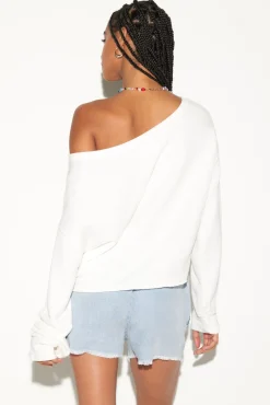 Bella Sweatshirt