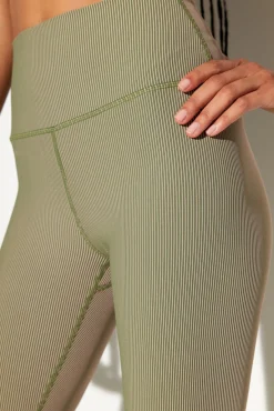 Lotus 2-Tone 7/8 Legging
