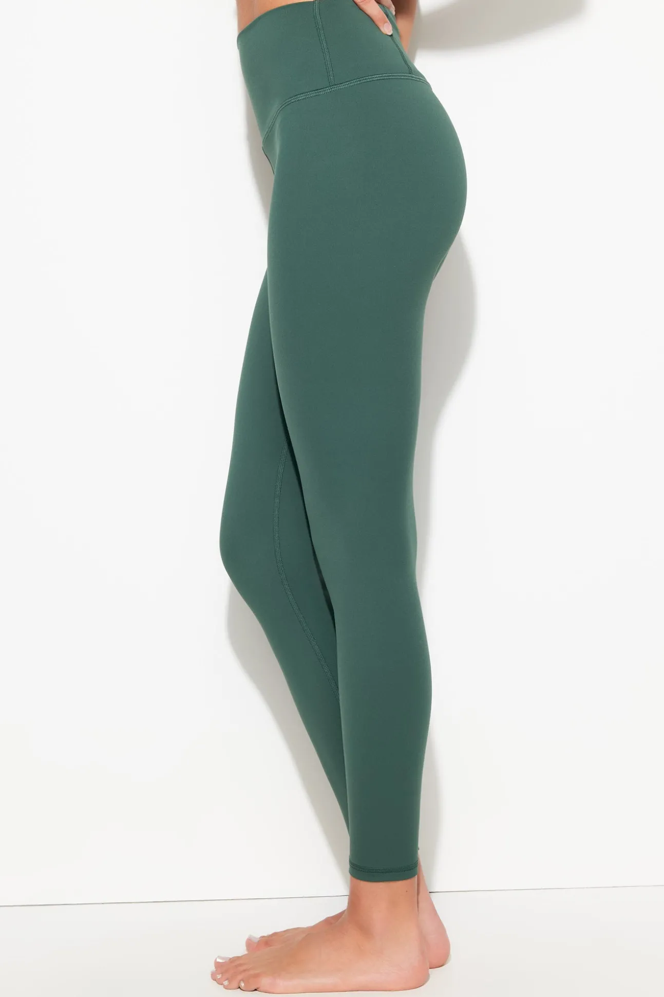 NirvanaTech Lotus 7/8 Legging