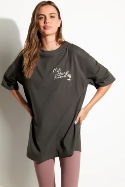 Retreat Boyfriend Tee