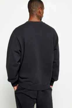 SG Emblem Men's Classic Crew